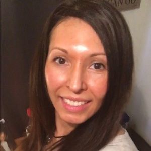 Meet your Posher, Wendy